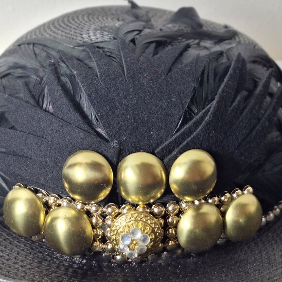 Amalgamated textile clothing union. Made in the USA Vintage feathered black hat - Picture 3 of 15